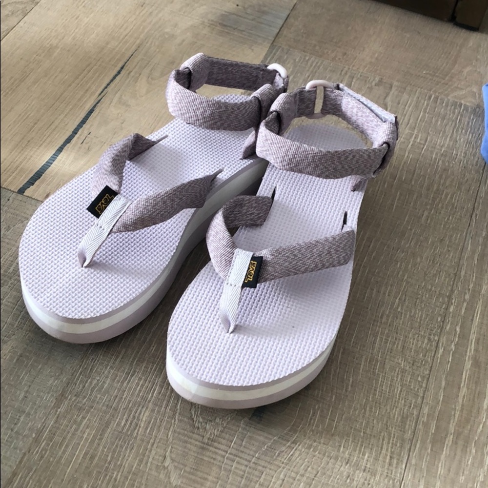 purple teva platforms